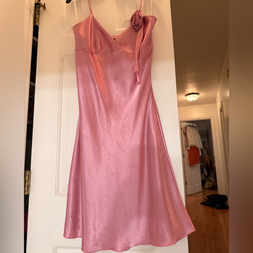 Slip Spaghetti Strap Pink Dress Rosebud Accent Size Medium